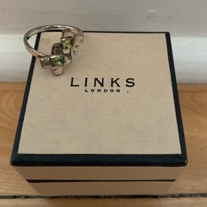 Links of London silver ring with pridot stone